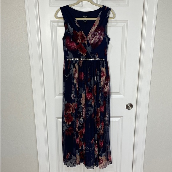 Alexa B Nites Dresses & Skirts - Alexa B Nites Maxi Dress Size 6 V Neck Floral Sleeveless Mesh Embellished Blue